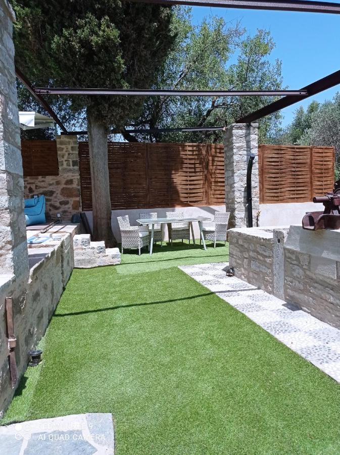 Περιβόλι Του Οδυσσέα Volissos Exterior foto